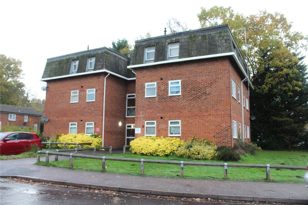 Main image of property: New Barn Close, Fleet, Hampshire, GU51