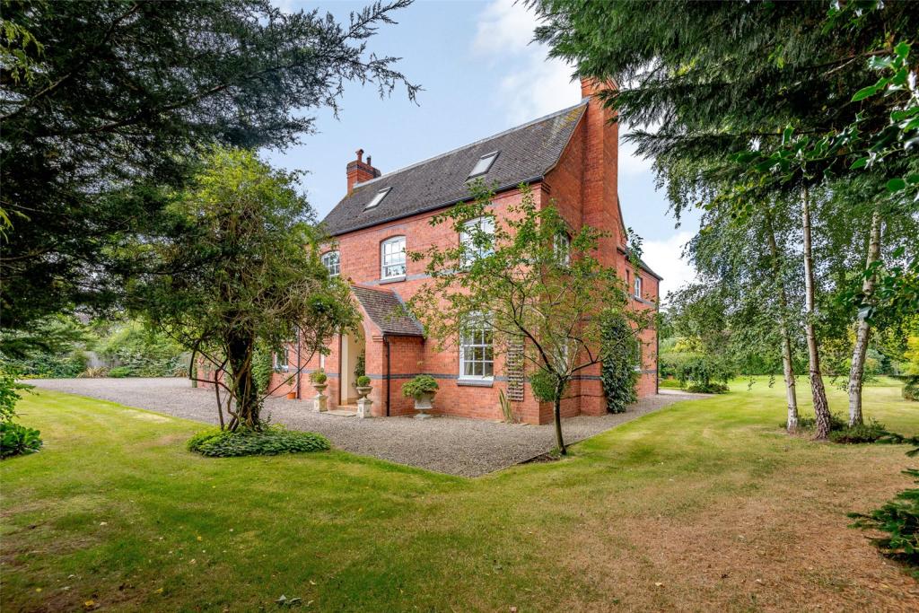 5 bedroom detached house for sale in Troutbeck, Oldwood Road, St