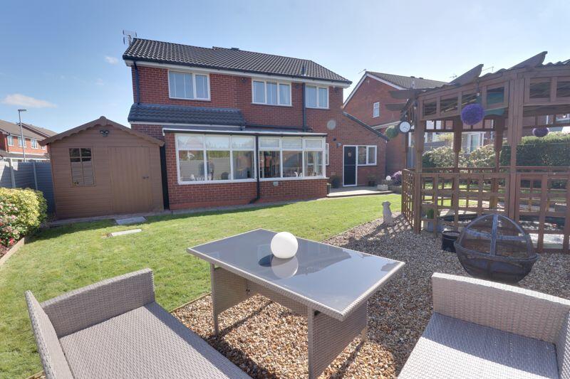 4 bedroom detached house for sale in Thistledown Drive, Heath Hayes