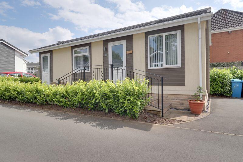 1 bedroom park home for sale in Featherstone Park, New Road