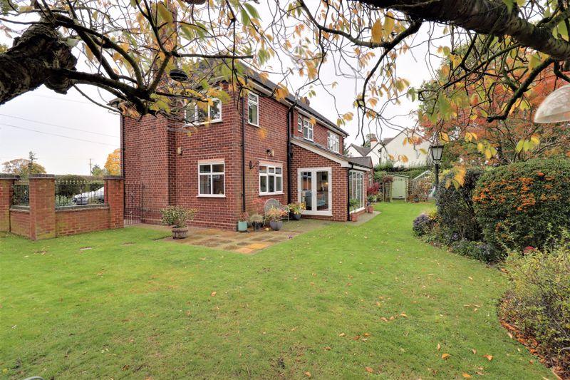 3 bedroom detached house for sale in Old Vicarage Lane, Dunston