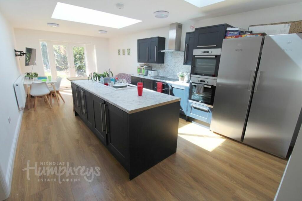 Additional property image - Stanton Road - VIEWINGS FROM 8am - 8pm