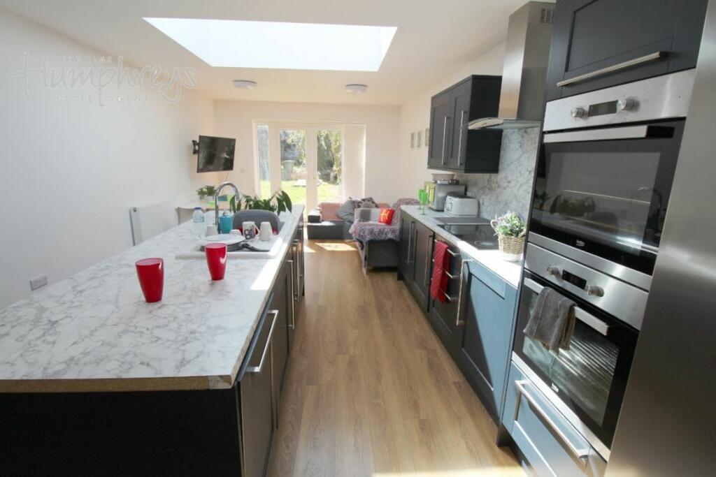 Additional property image - Stanton Road - VIEWINGS FROM 8am - 8pm