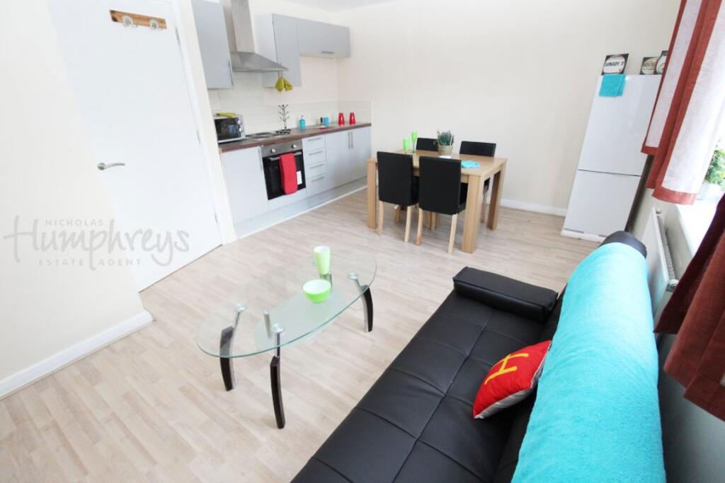 Main image of property: Bodmin Grove, B7 - 8-8 Viewings