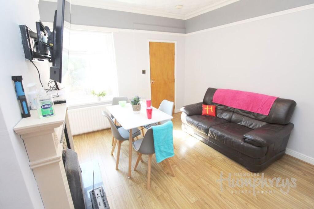 Main image of property: St Thomas Road, Erdington B23 - 8am-8pm Viewings