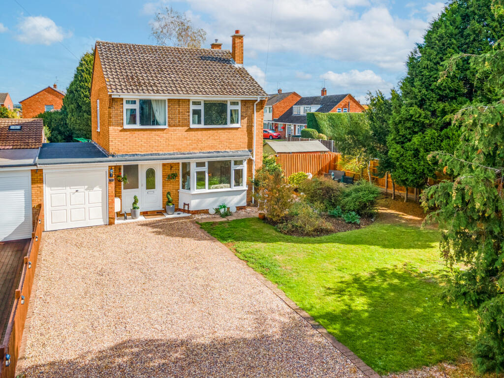 Main image of property: 58 Hallow Road, St Johns, Worcester, WR2 6BY