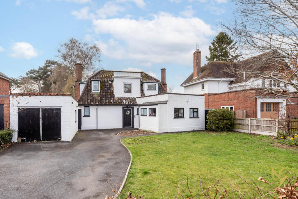 Main image of property: Hill View Road, Hanbury Park, Worcester, WR2