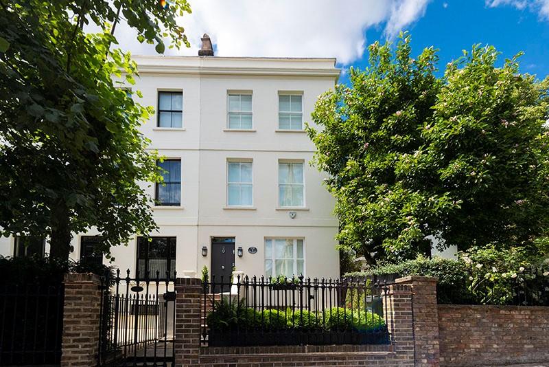 3 bedroom semidetached house for sale in The Mount, Hampstead Village, NW3