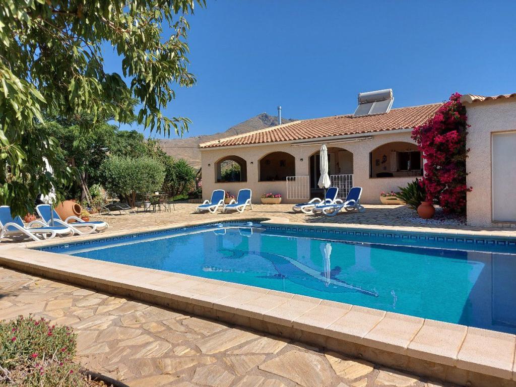 3 bedroom country house for sale in Andalucia, Almería, Uleila Del