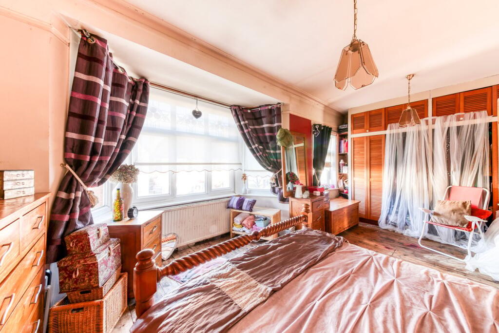 Additional property image - Lyndhurst Road, Thornton Heath, CR7