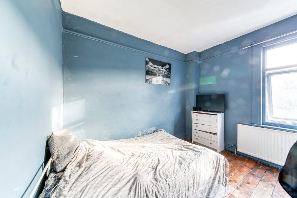 Additional property image - Lyndhurst Road, Thornton Heath, CR7