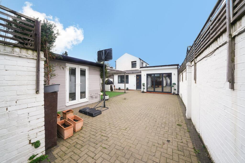 Additional property image - Wiltshire Road, Thornton Heath, CR7