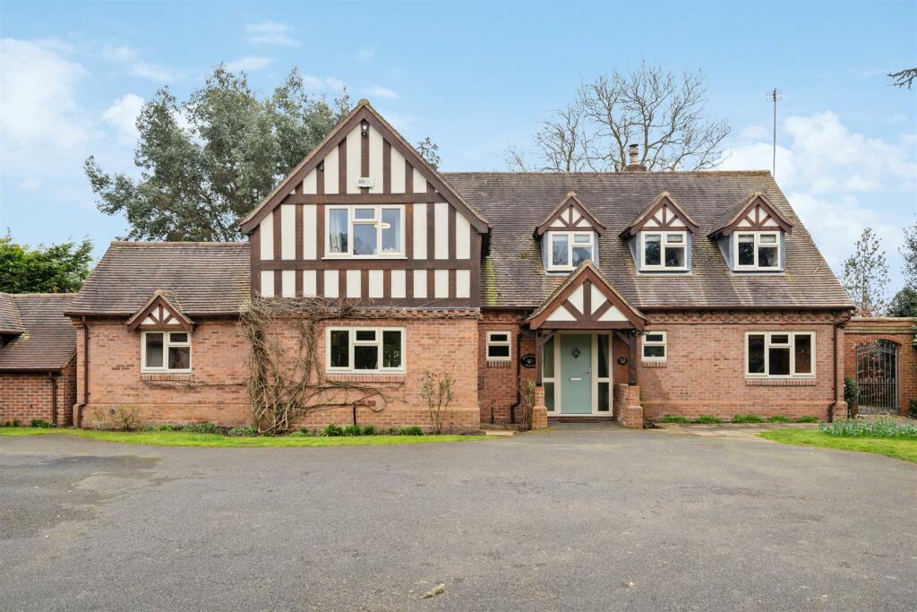 6 bedroom detached house for sale in Beechnut House, 36 School Lane, Solihull, B91