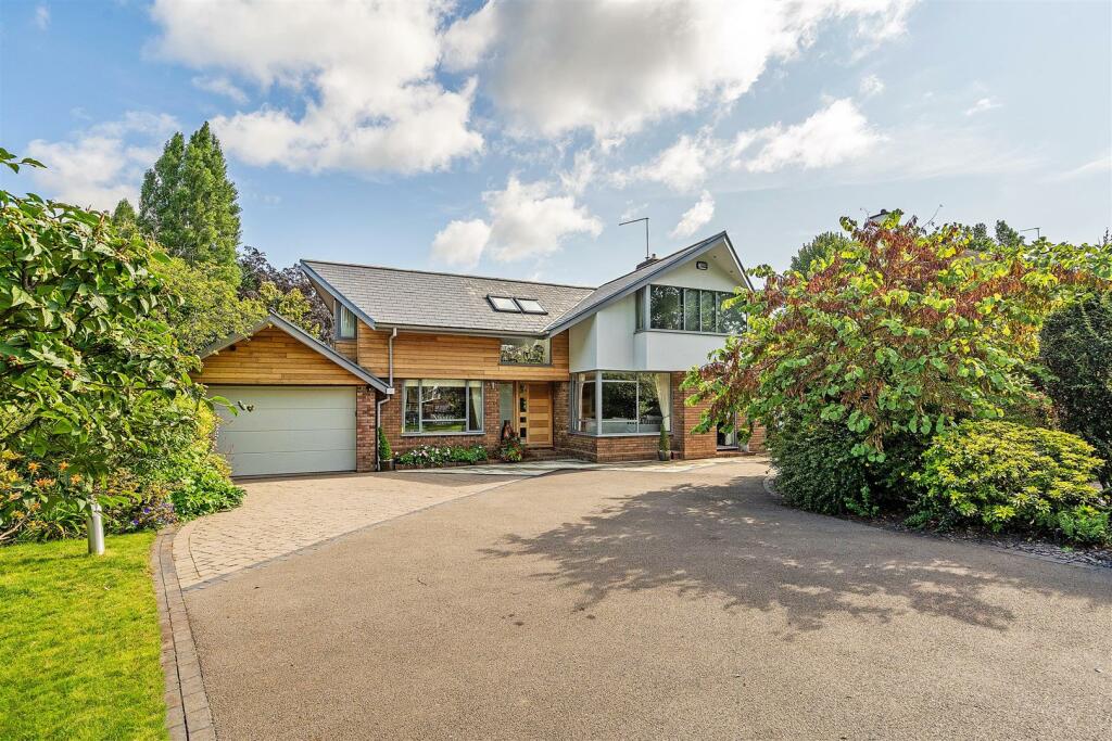 4 bedroom detached house for sale in Penn Lane, TanworthInArden