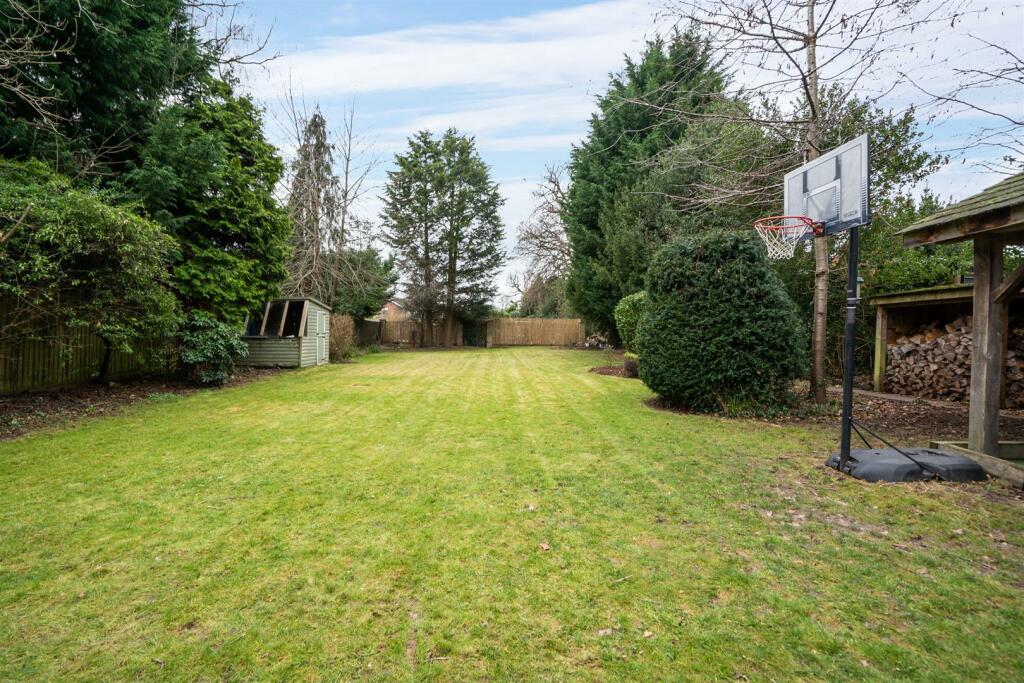 Additional property image - Dingle Lane, Solihull, B91