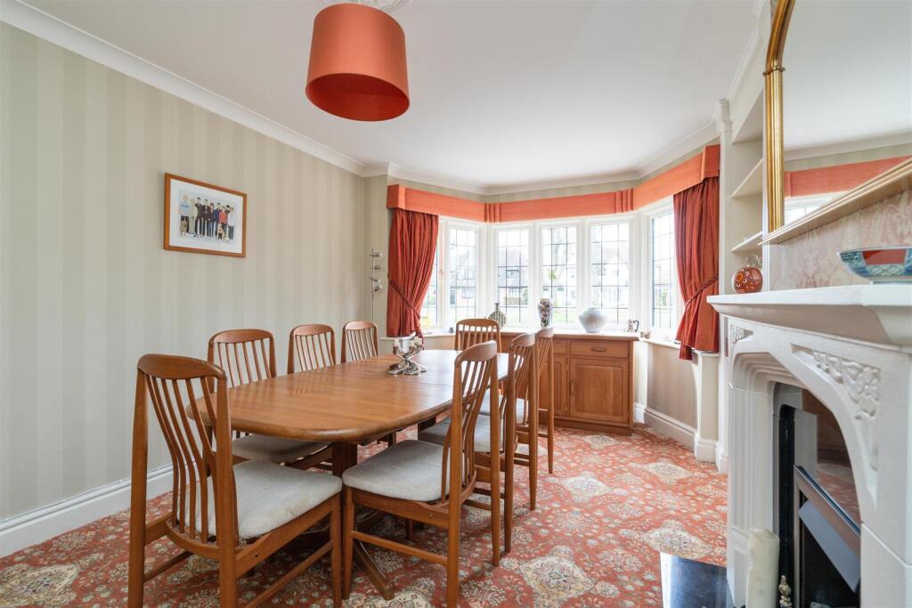 Additional property image - Brueton Avenue, Solihull, B91