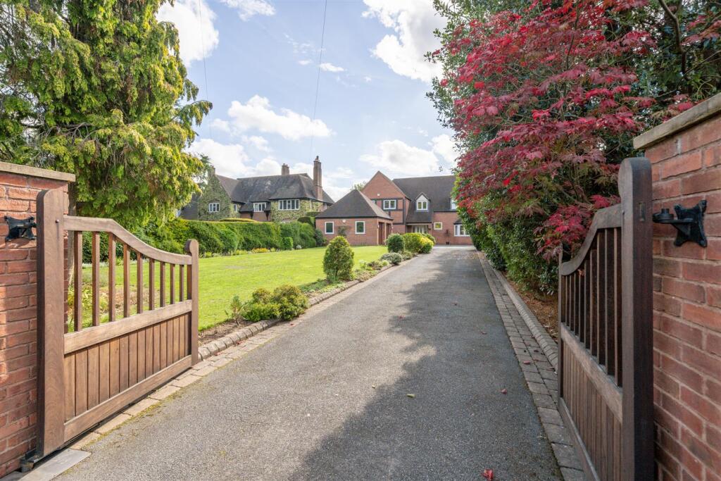 Main image of property: Jacobean Lane, Knowle, Solihull