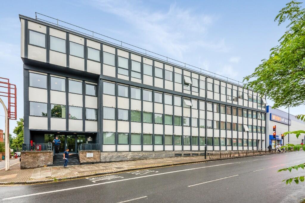 Main image of property: High Street, Edgware, Middlesex, HA8