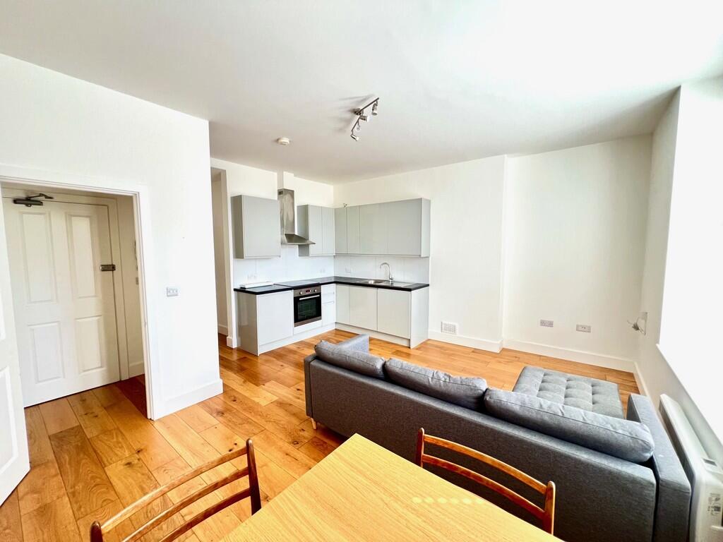 Main image of property: Upper Clapton Road, E5