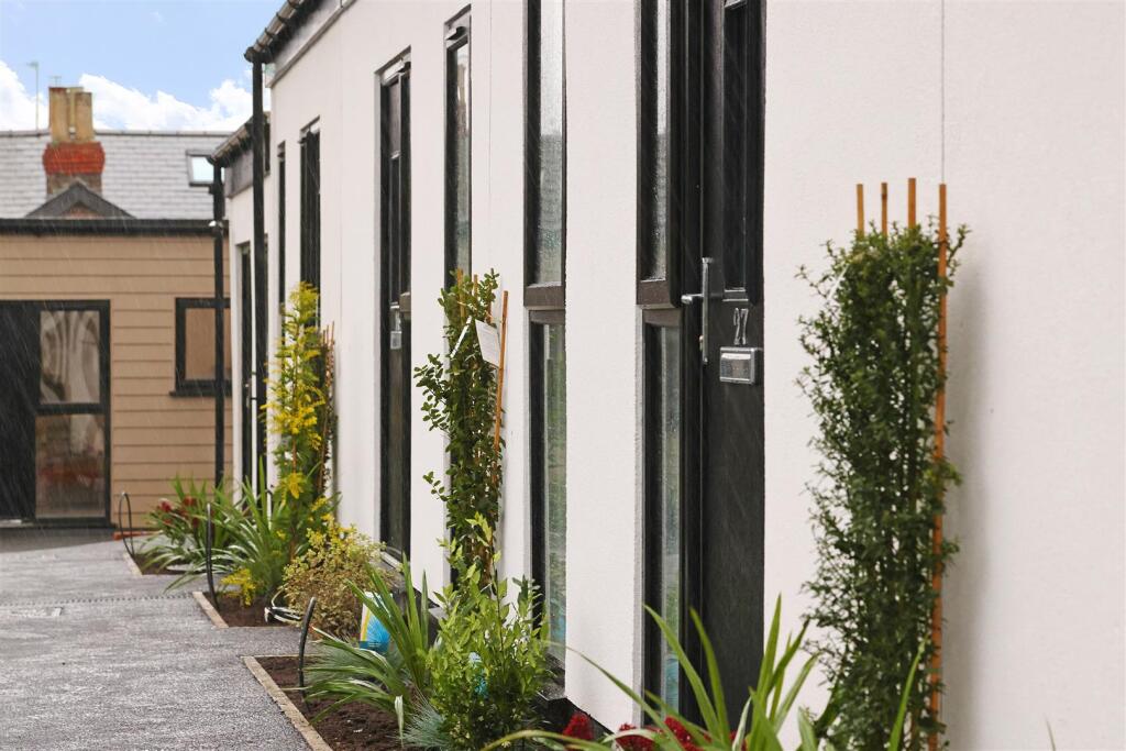 Main image of property: VINCENT WALK, DORKING, RH4