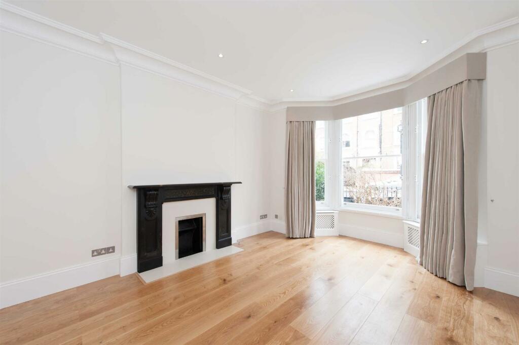 4 bedroom house for rent in Hamilton Gardens, St Johns Wood, NW8