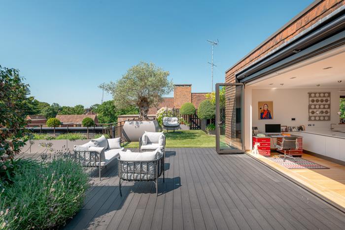 Main image of property: The Bishops Avenue, N2