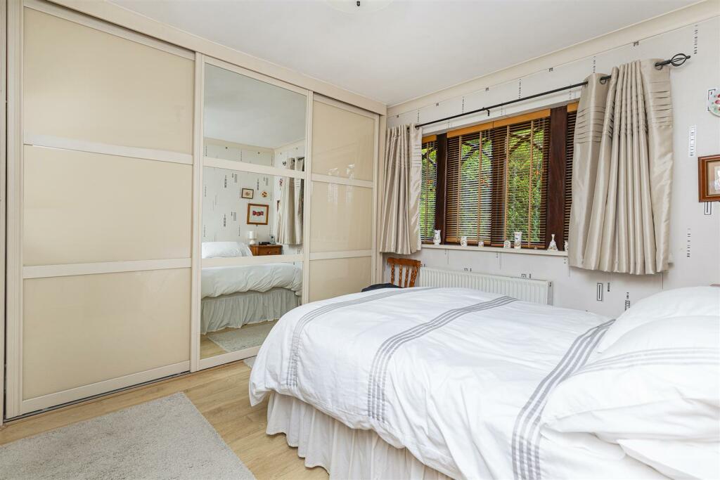 Additional property image - Raikes Lane, East Bierley, Bradford