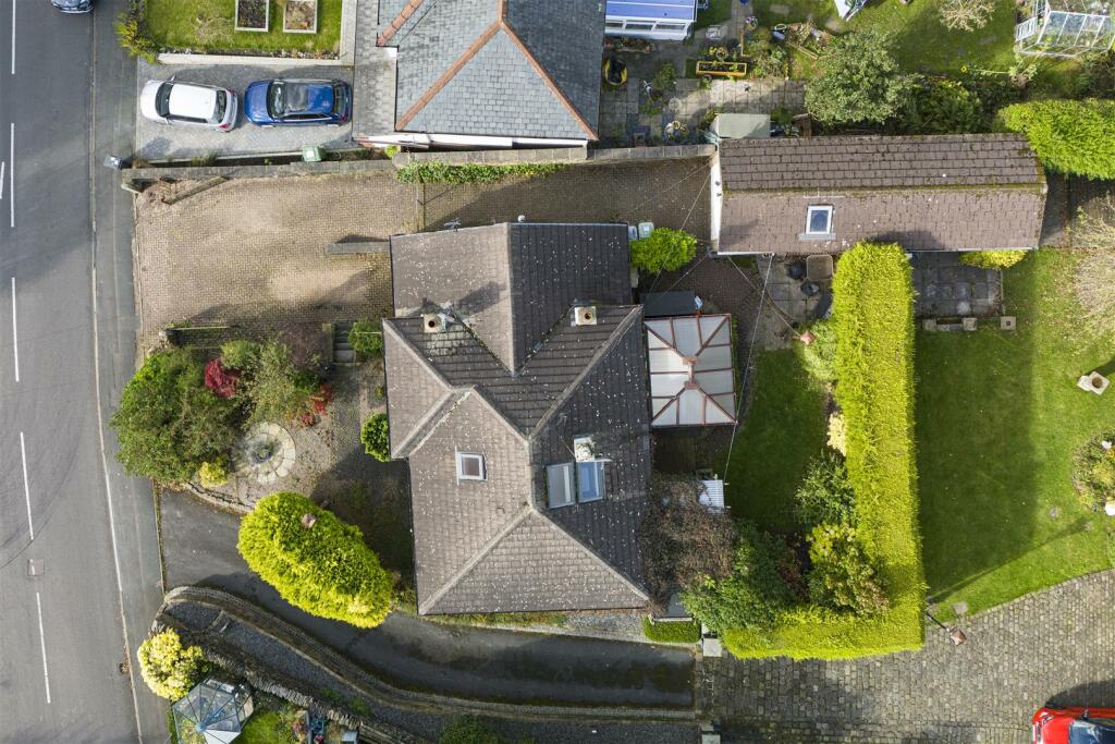 Additional property image - Raikes Lane, East Bierley, Bradford