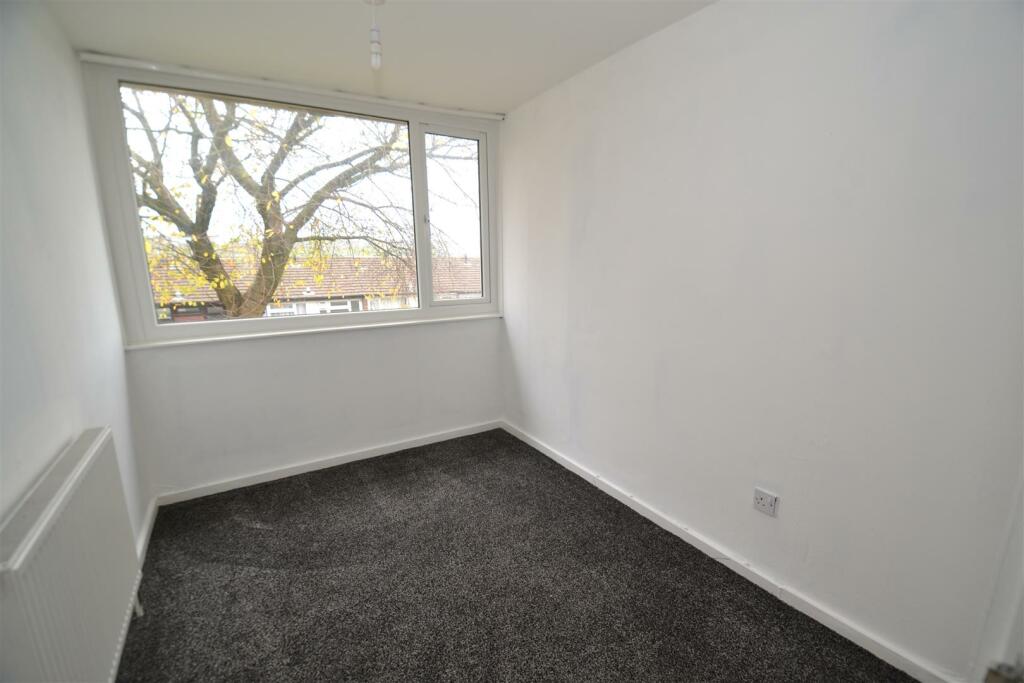 Additional property image - Eskdale Rise, Allerton, Bradford