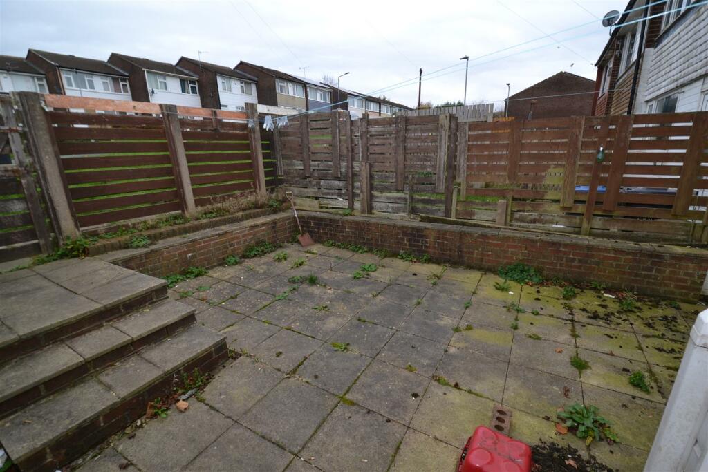 Additional property image - Eskdale Rise, Allerton, Bradford