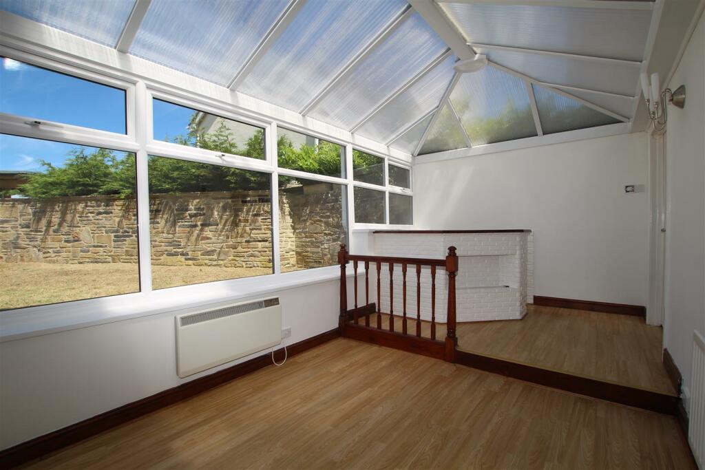 Additional property image - Heatherside, Baildon, Shipley