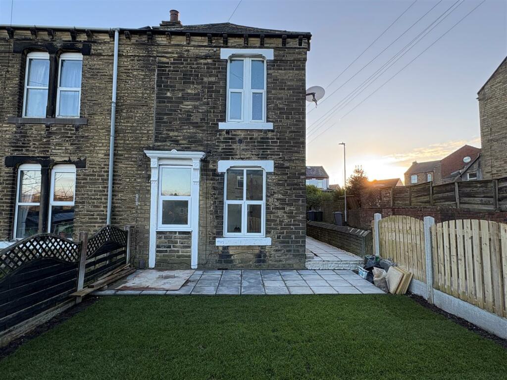 Additional property image - Ivy Bank, Wyke, Bradford