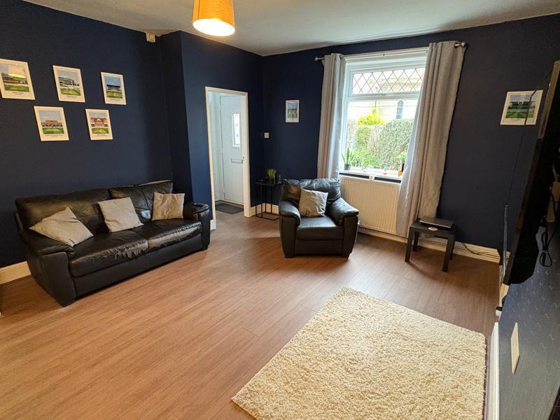 Additional property image - Garden Field, Wyke, Bradford