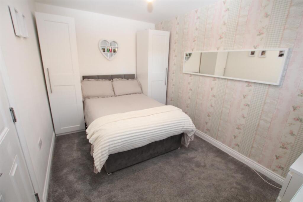 Additional property image - Manor Park Road, Cleckheaton
