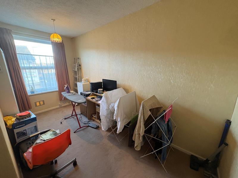 Additional property image - Whitechapel Road, Cleckheaton