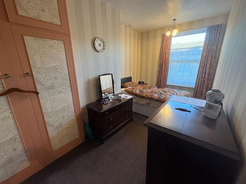 Additional property image - Whitechapel Road, Cleckheaton
