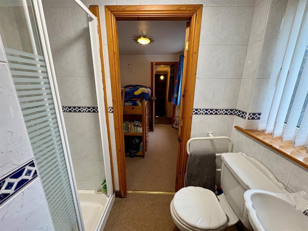 Additional property image - Bolland Buildings, Low Moor, Bradford