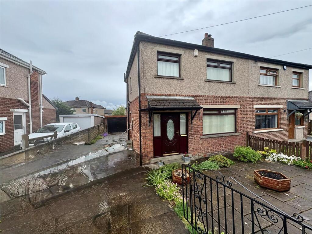 Main image of property: Belmont Avenue, Low Moor, Bradford