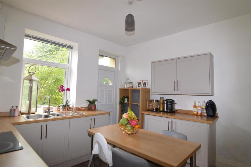 Additional image 4 of Harrogate Road, Apperley Bridge, Bradford