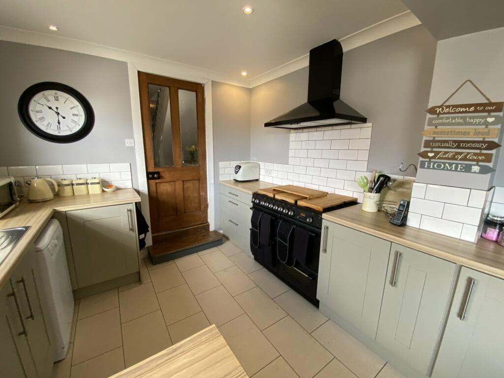 4 bedroom detached house for sale in Steynton Road, Steynton, Milford