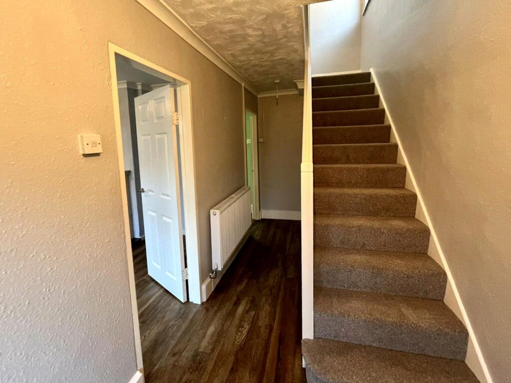 Terraced to rent on Coombs Drive, Milford Haven, Pembrokeshire, SA73