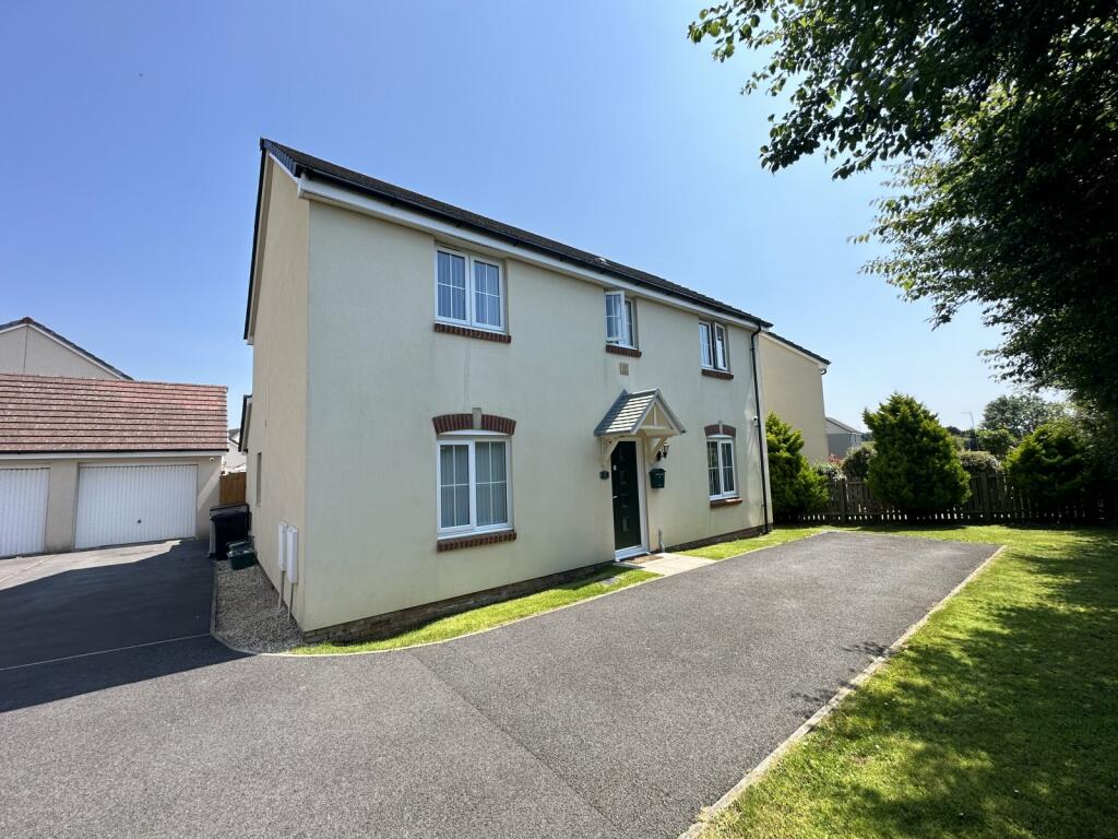 4 bedroom detached house for sale in Wentworth Close, Hubberston