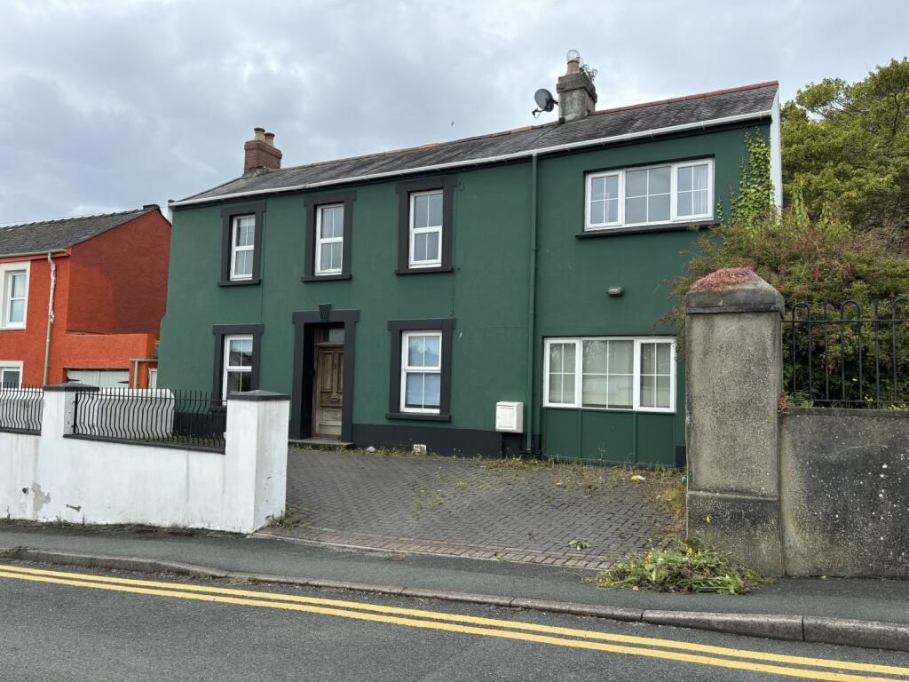 Main image of property: Lower Hill Street, Hakin, Milford Haven, Pembrokeshire, SA73