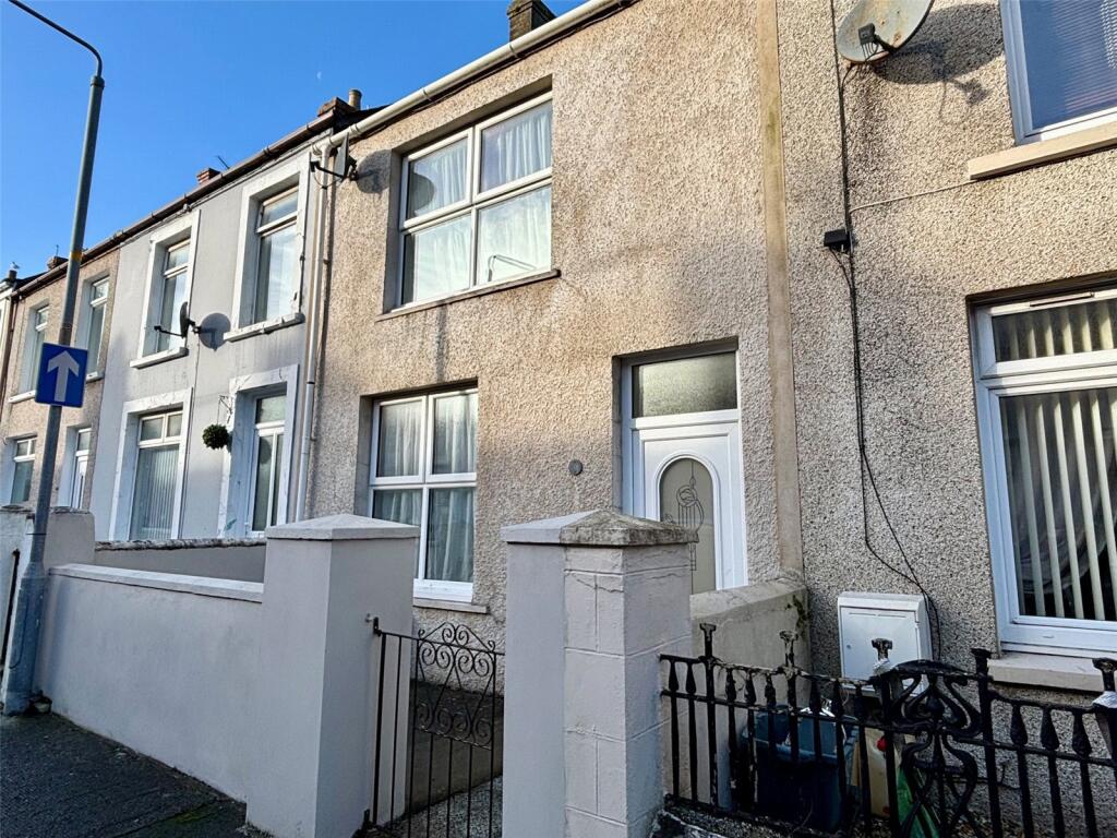 Main image of property: Dewsland Street, Milford Haven, Pembrokeshire, SA73
