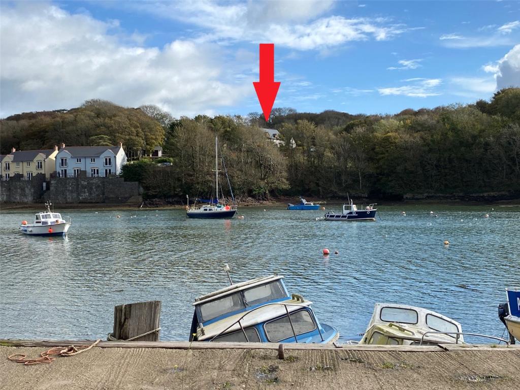 4 bedroom detached house for sale in Castle Hall Drive, Blackbridge