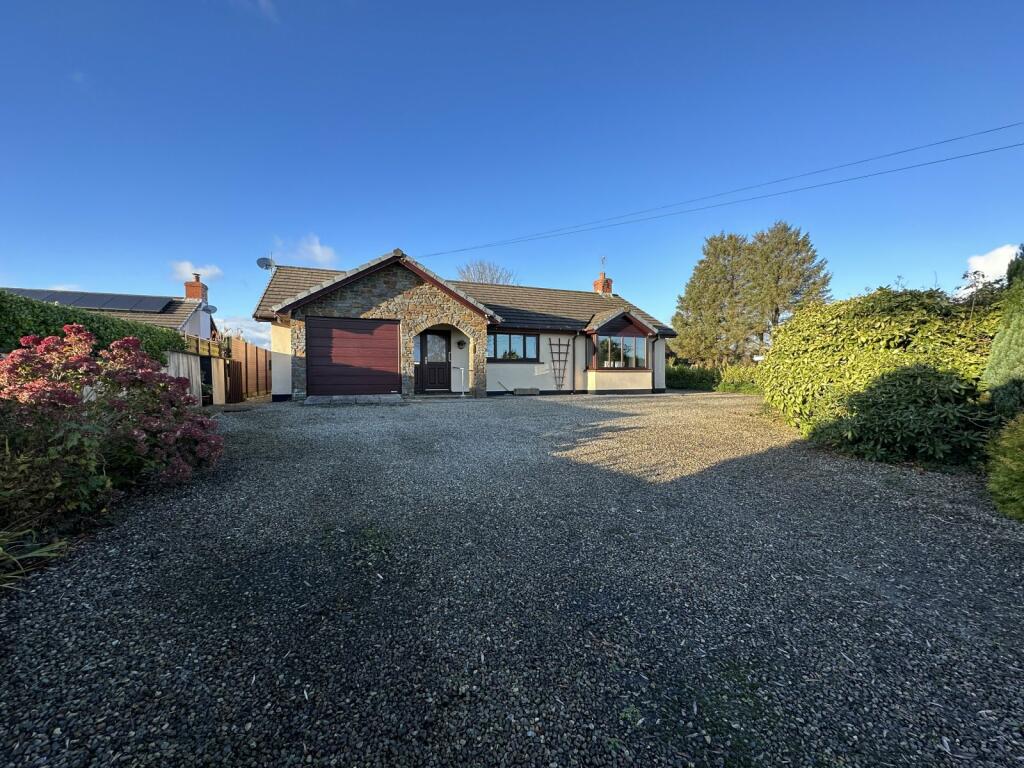 3 bedroom bungalow for sale in Llanteg, Narberth, Pembrokeshire, SA67