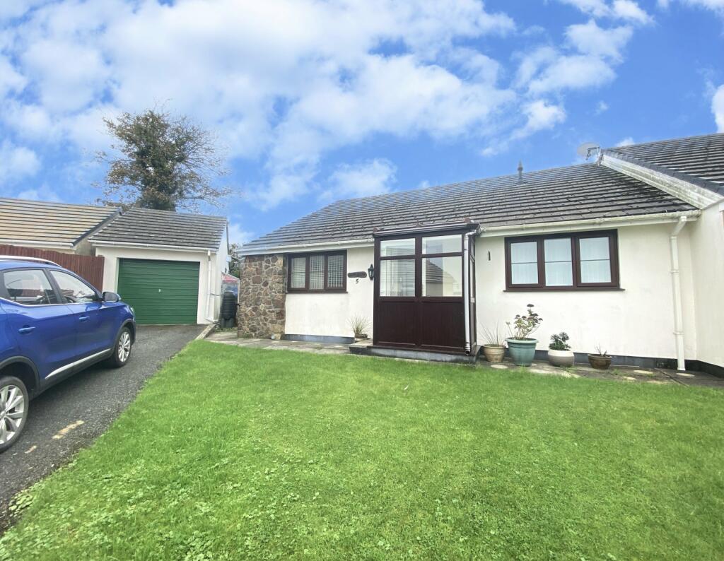 2 bedroom bungalow for sale in Pentle Close, Pentlepoir, Saundersfoot