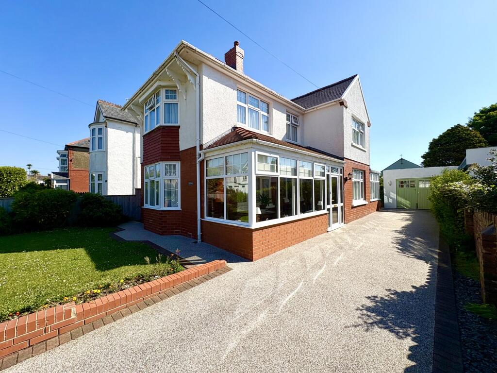 Main image of property: Serpentine Road, Tenby, Pembrokeshire, SA70
