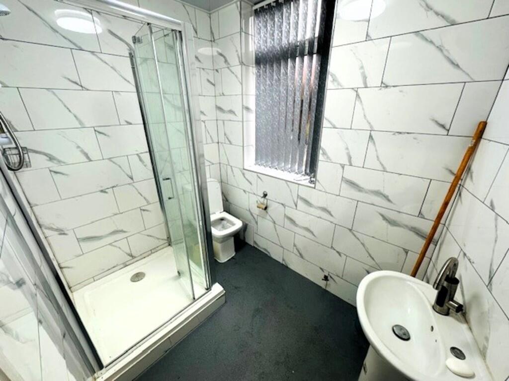 Additional property image - Flat 1, 4 Bertrand Road