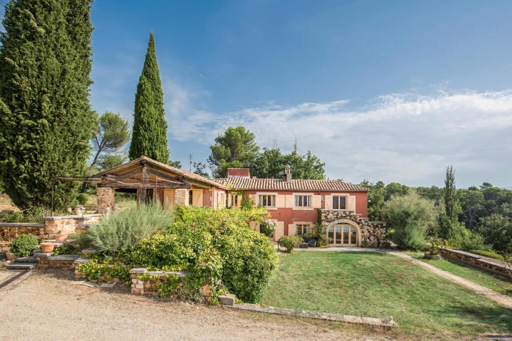 Main image of property: Provence-Alps-Cote d`Azur, Vaucluse, Roussillon